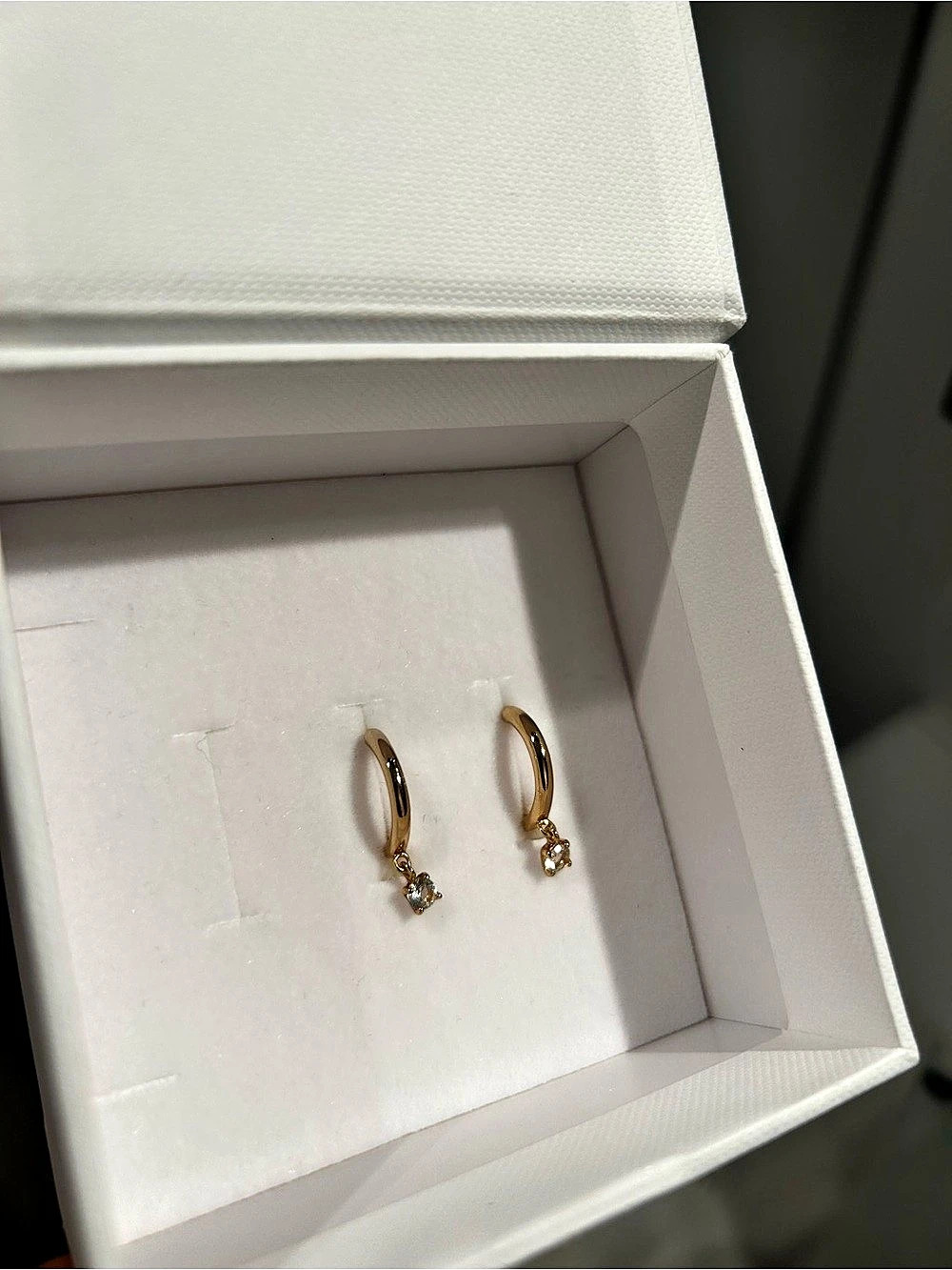 Mejuri Round Lab Grown Sapphire Hoops Gold Earrings